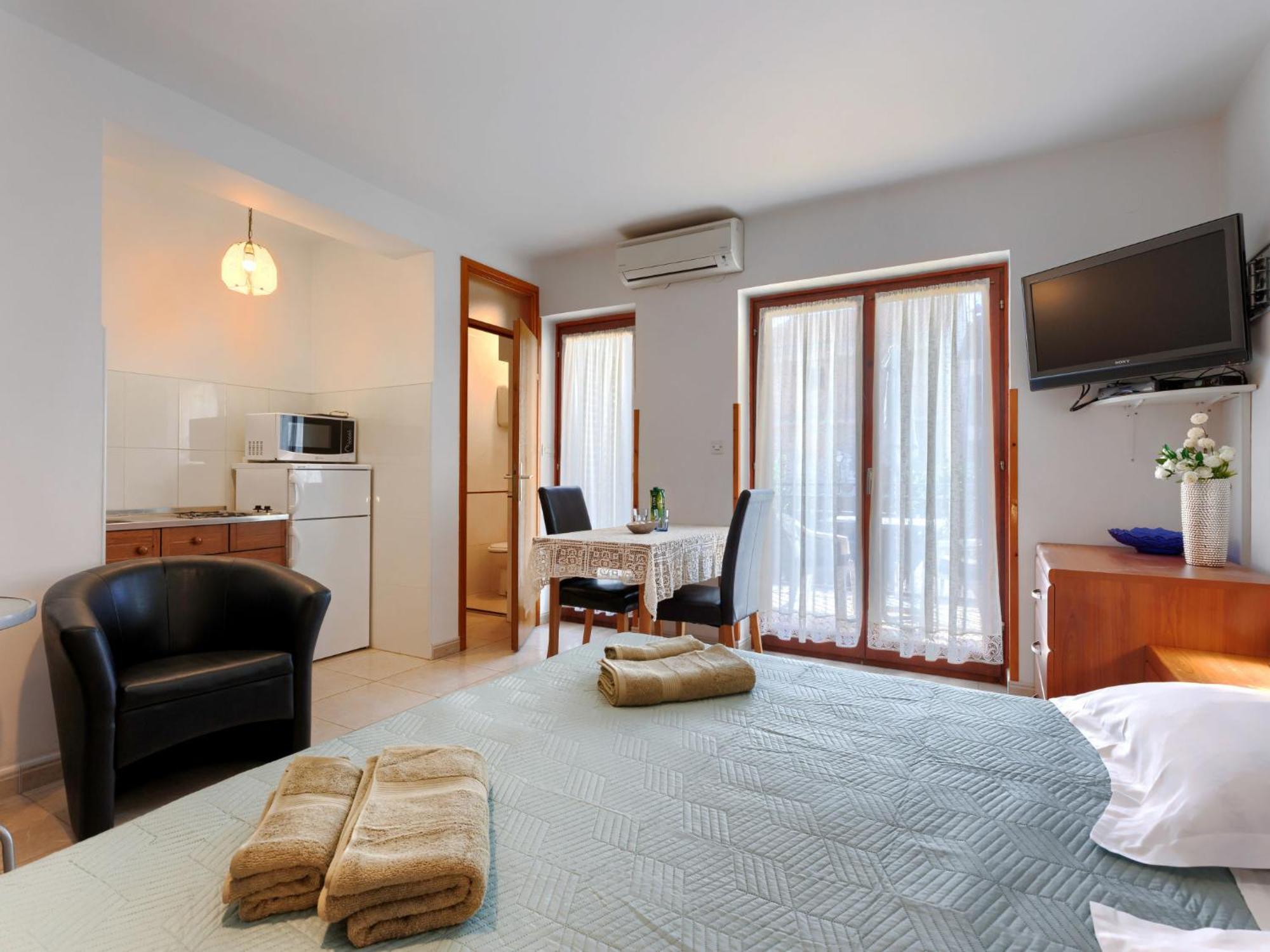 Apartment Alba - Roj157 By Interhome 로비니 외부 사진